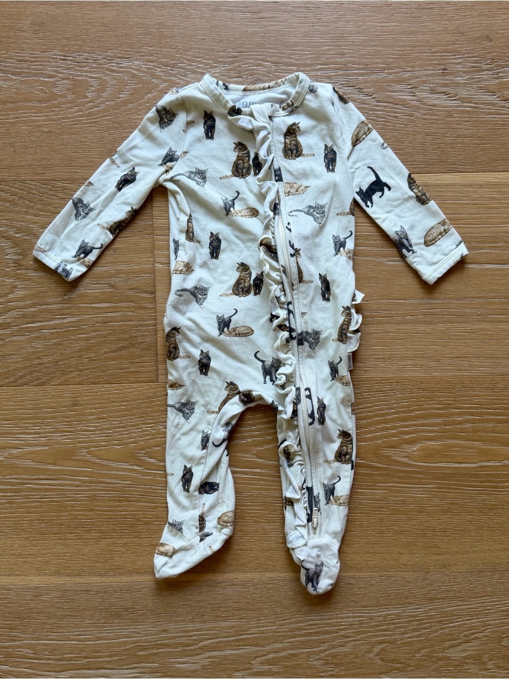 MilkBarn Cream Cat-Print Footed One-Piece Pajamas - Kids